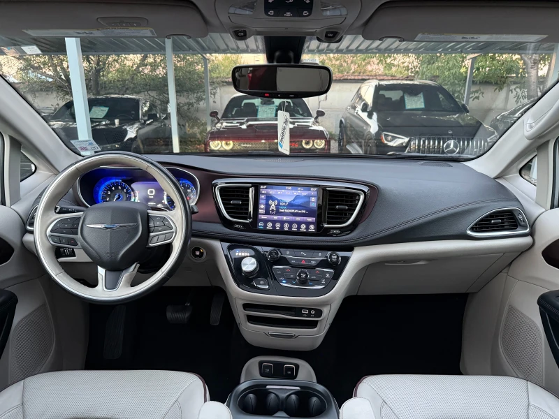 Chrysler Pacifica LIMITED, снимка 13 - Автомобили и джипове - 51771633