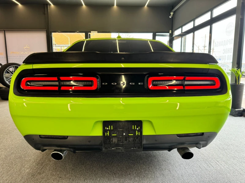 Dodge Challenger 6.4 HEMI * ScatPack SRT392* Лизинг, снимка 5 - Автомобили и джипове - 52607310