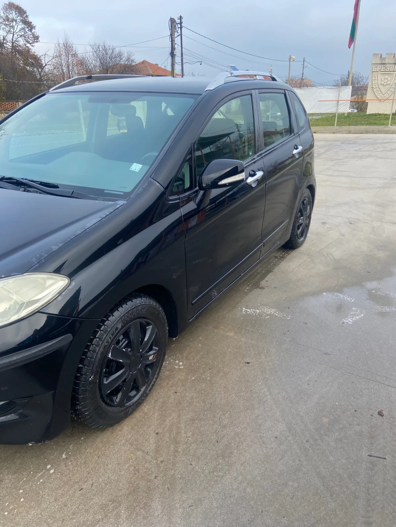 Honda Fr-v, снимка 8 - Автомобили и джипове - 52887171