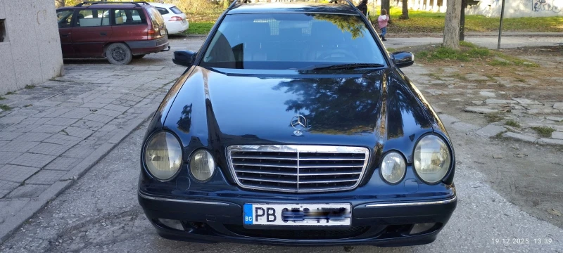 Mercedes-Benz 320 CDI КЛИМАТИК, снимка 9 - Автомобили и джипове - 53270455