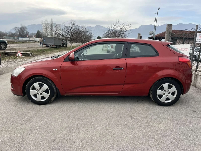 Kia Ceed 1.4I 109кс EURO 4 КЛИМАТИК, снимка 6 - Автомобили и джипове - 53277077
