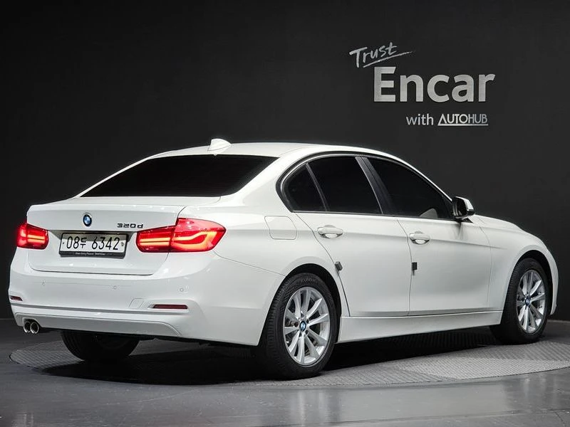 BMW 320 * F30* 320d* M* SPORT* , снимка 3 - Автомобили и джипове - 55511688