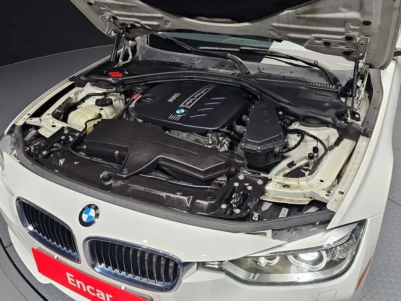 BMW 320 d - САМО 30% АВАНС, снимка 6 - Автомобили и джипове - 56016321