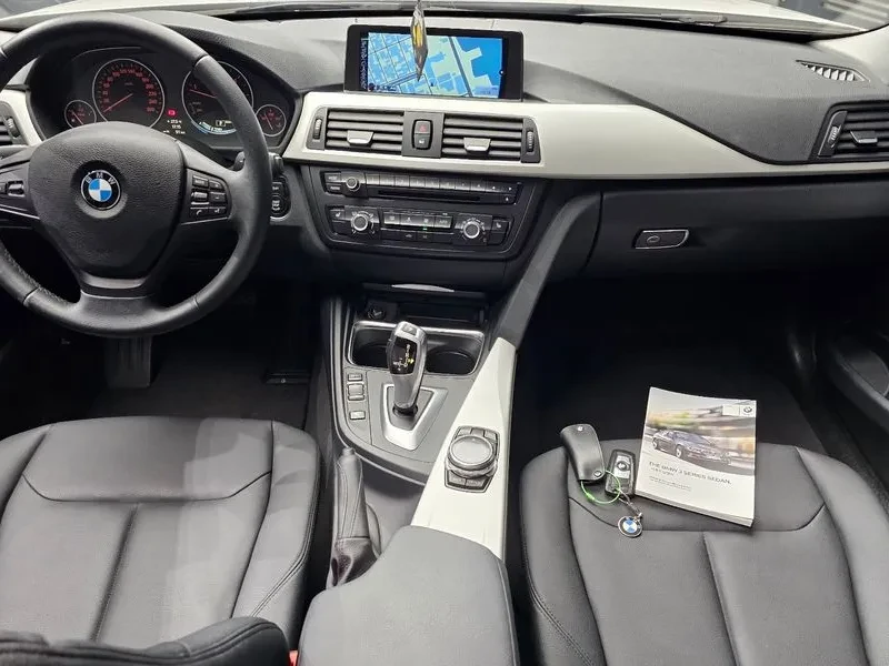 BMW 320 d - САМО 30% АВАНС, снимка 7 - Автомобили и джипове - 56016321