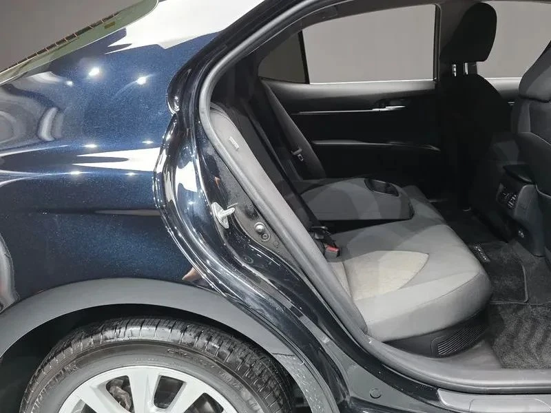 Toyota Camry, снимка 11 - Автомобили и джипове - 56740204