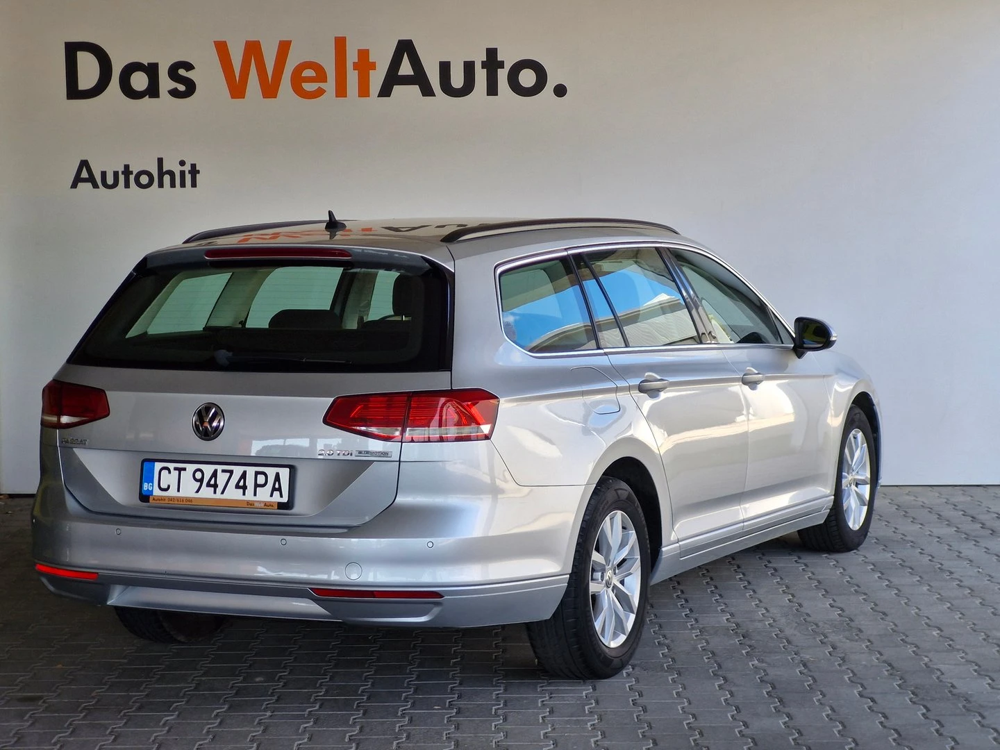 VW Passat Comfortline 2.0TDI BMT - изображение 2