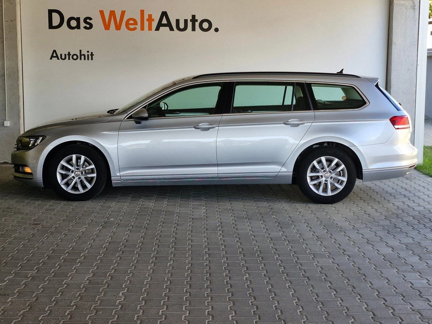 VW Passat Comfortline 2.0TDI BMT - изображение 3