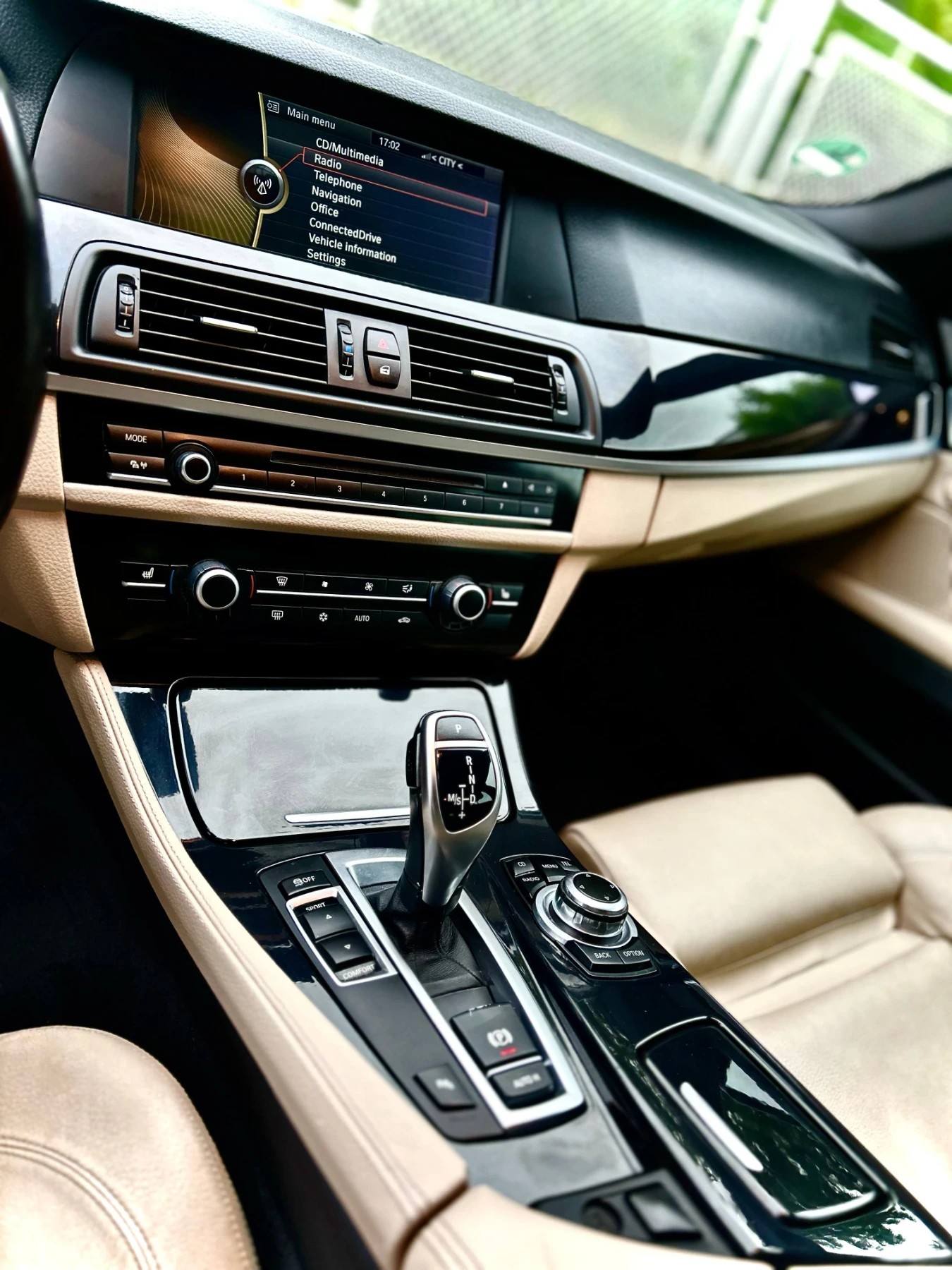 BMW 520 Shadow line - изображение 3