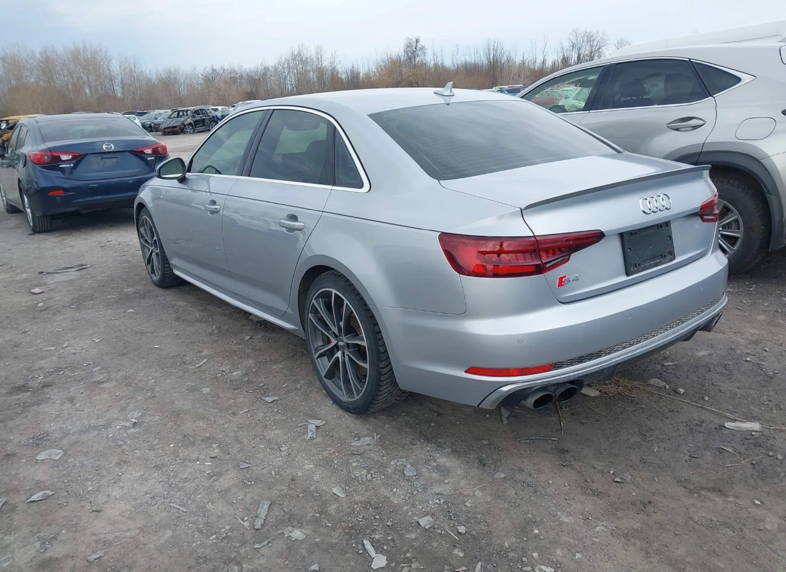 Audi S4  - изображение 4