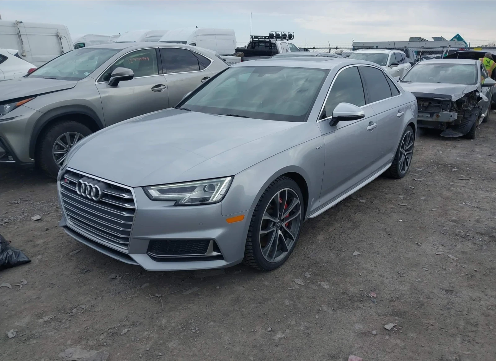 Audi S4  - изображение 3