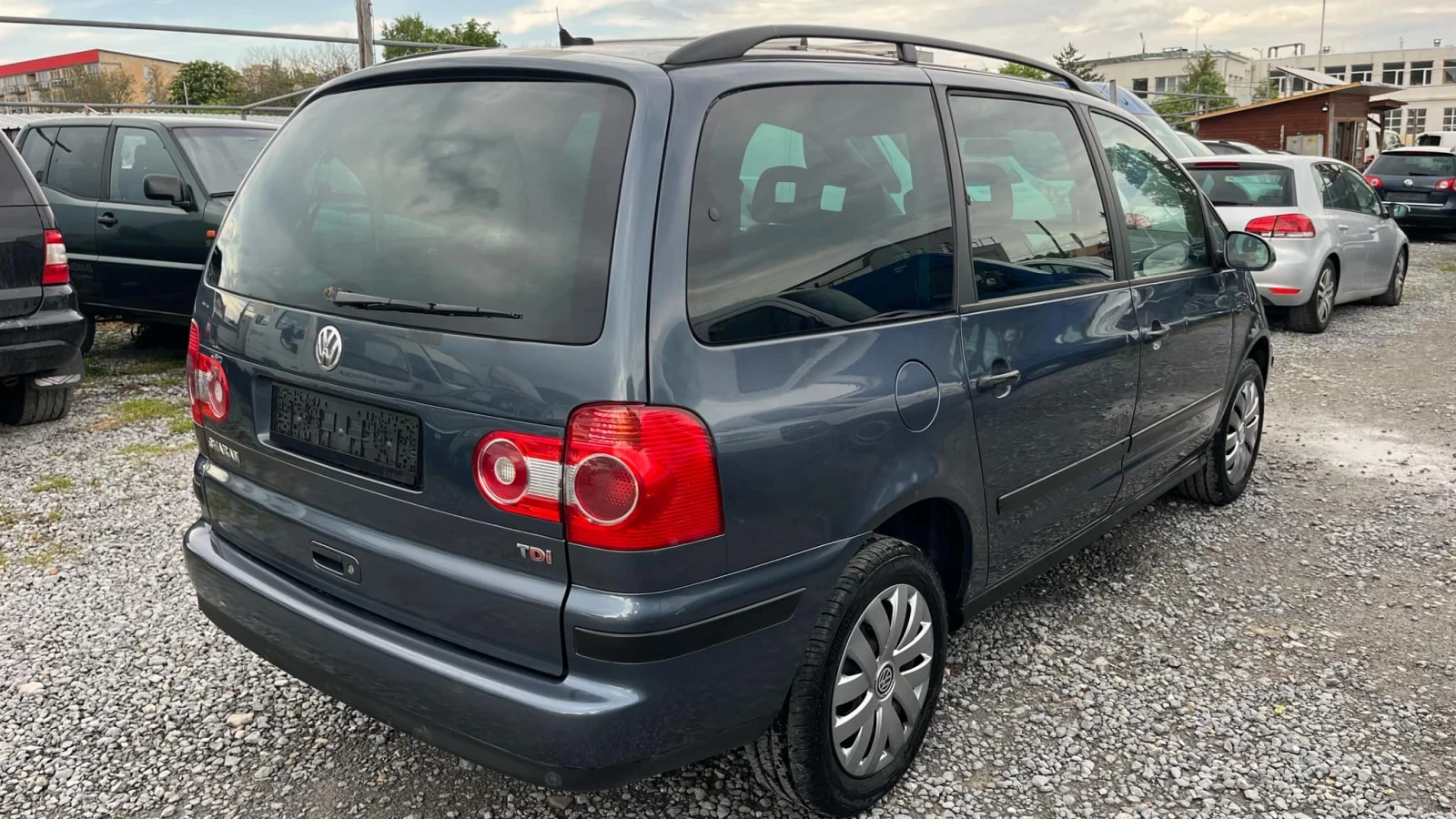 VW Sharan 1.9 TDI 116 кс - изображение 3