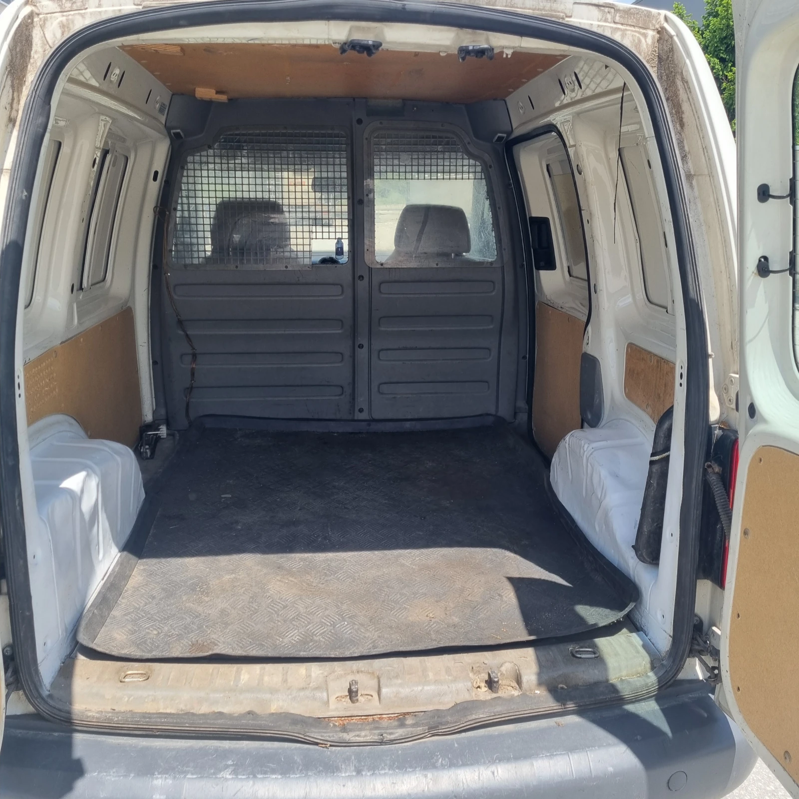 VW Caddy  - изображение 4