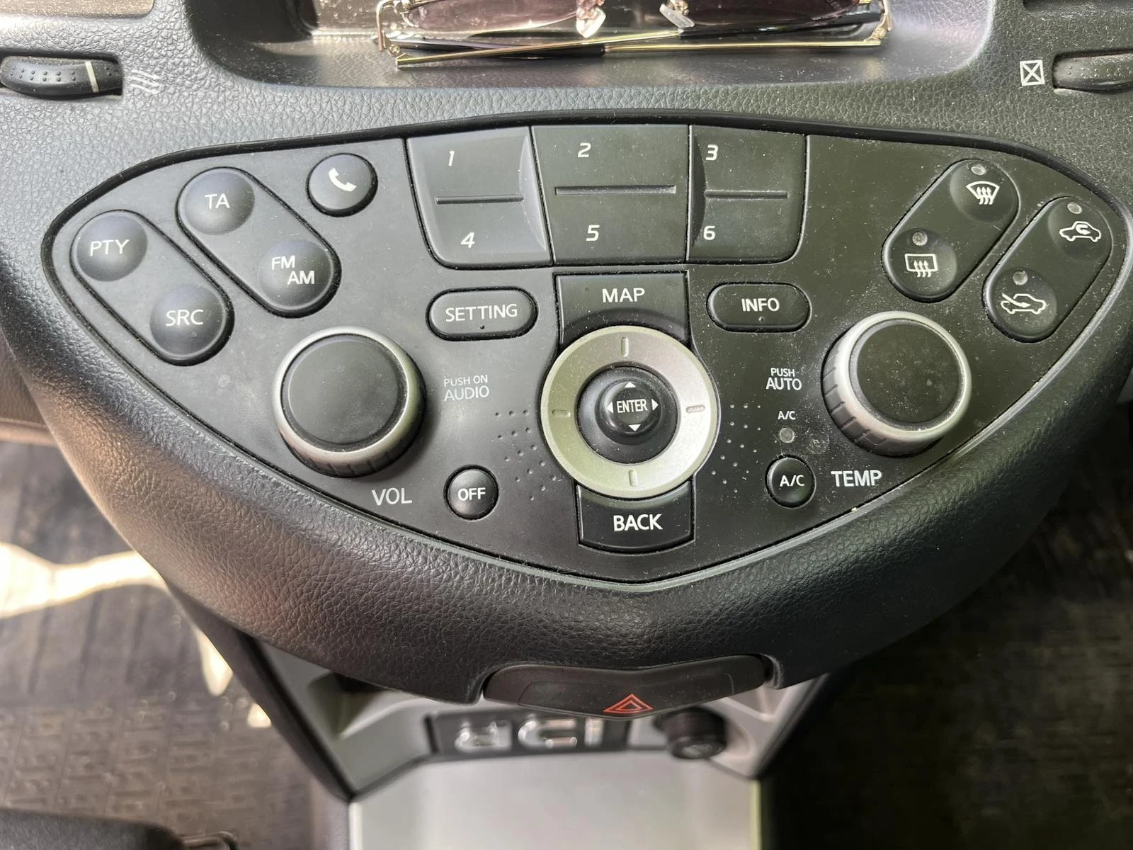 Nissan Primera Комби - изображение 7