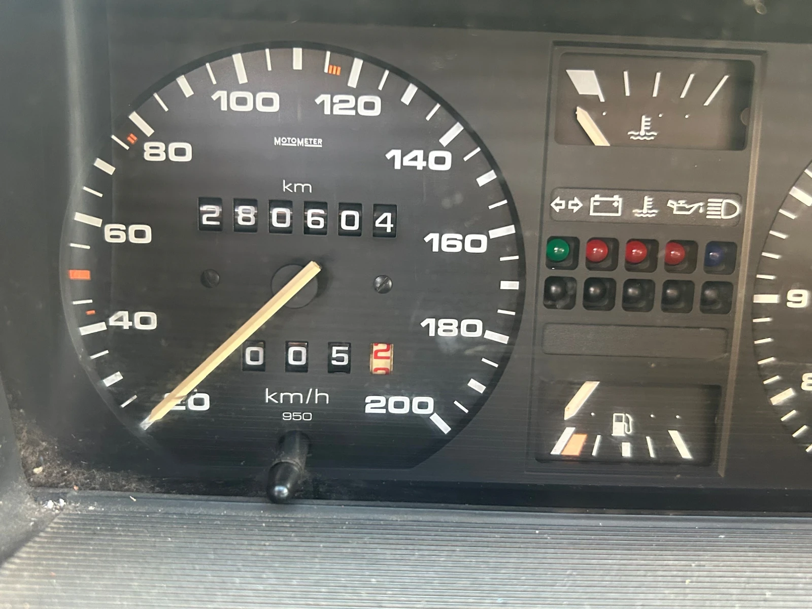 VW Golf 1.6 - изображение 10
