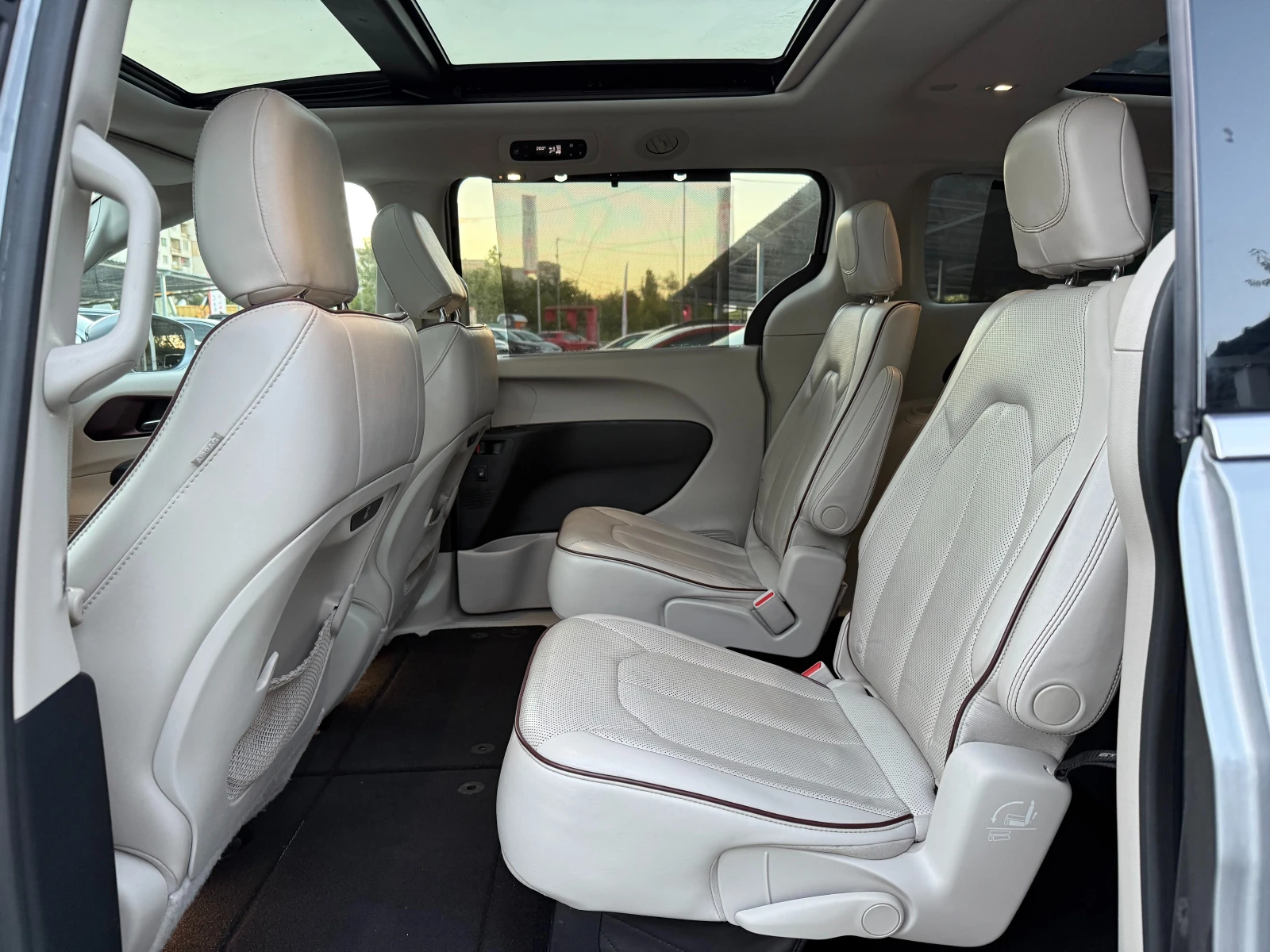 Chrysler Pacifica LIMITED - изображение 9
