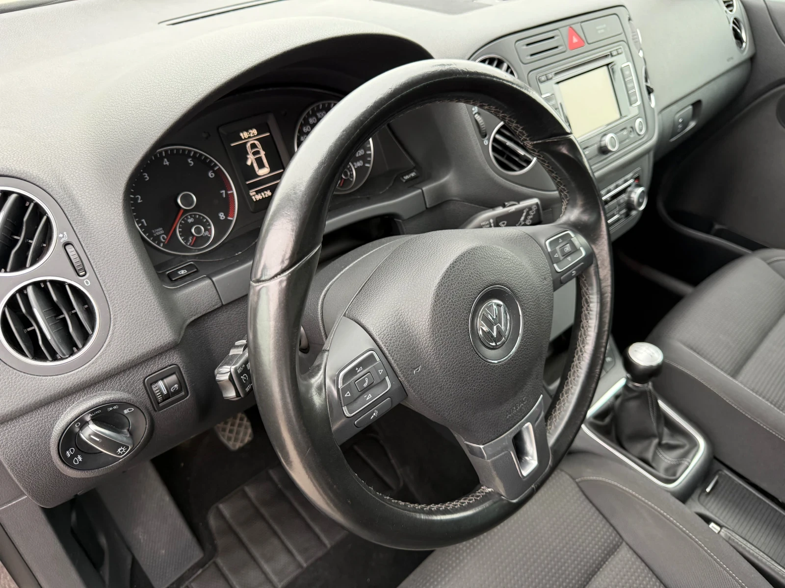 VW Golf Plus 1.4 TSI / TURBO / TEAM / NAVI / XENON / PARKTRONIC - изображение 9