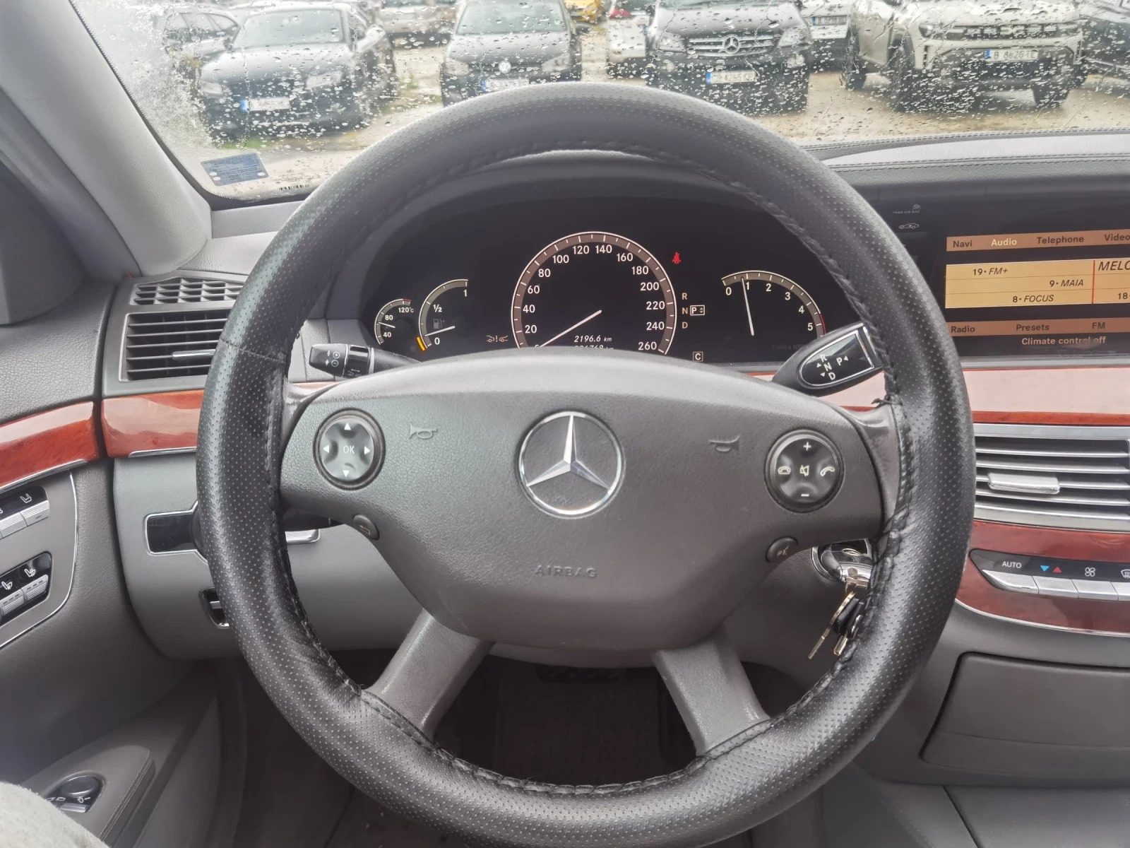 Mercedes-Benz S 320 Дистроник плюс, снимка 5 - Автомобили и джипове - 52674682