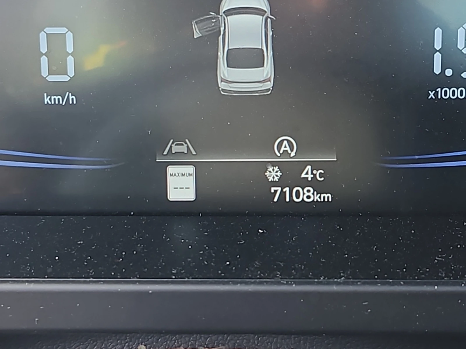 Hyundai Elantra Essential IVT - изображение 9