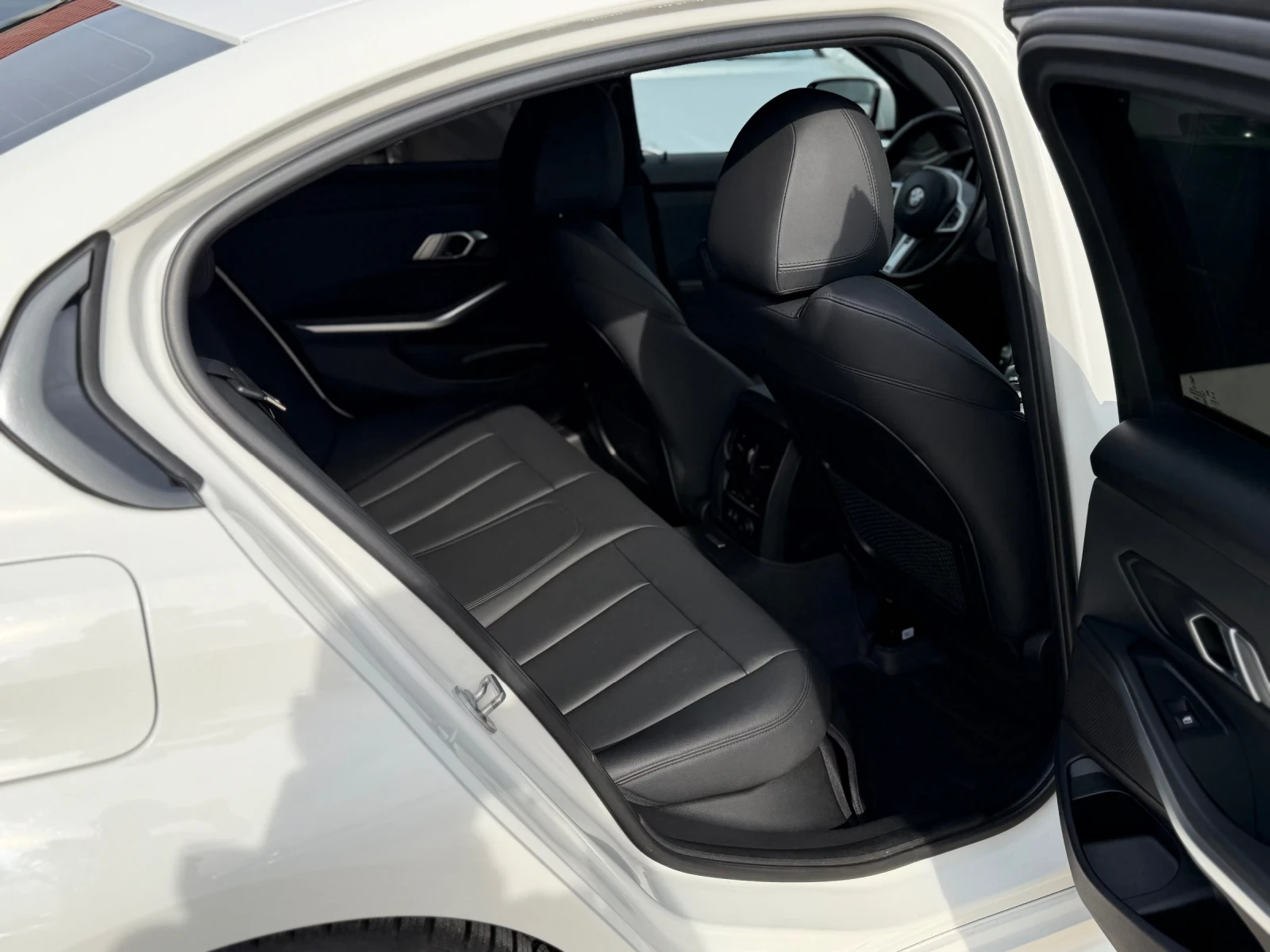 BMW 330 M-PACK X-Drive | Mobile.bg � ����������� 14