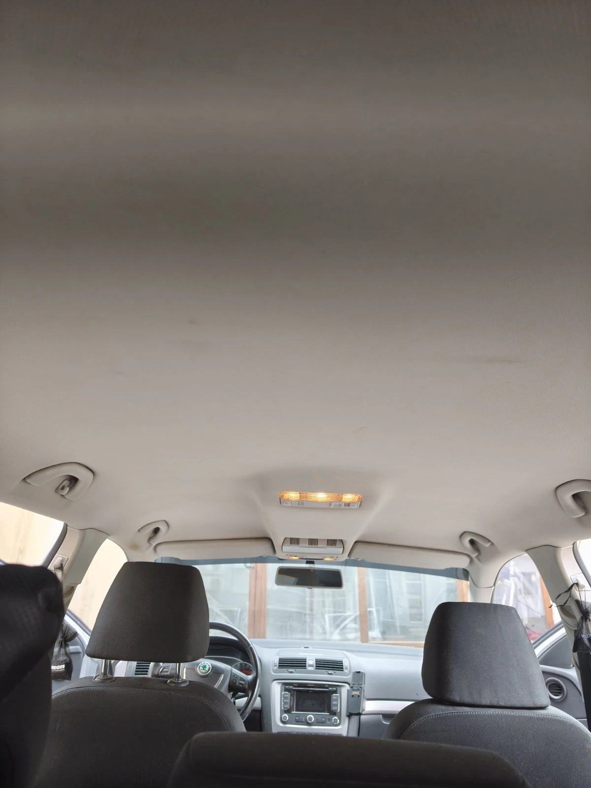 Skoda Octavia 2.0 140 к.с., снимка 12 - Автомобили и джипове - 54001033