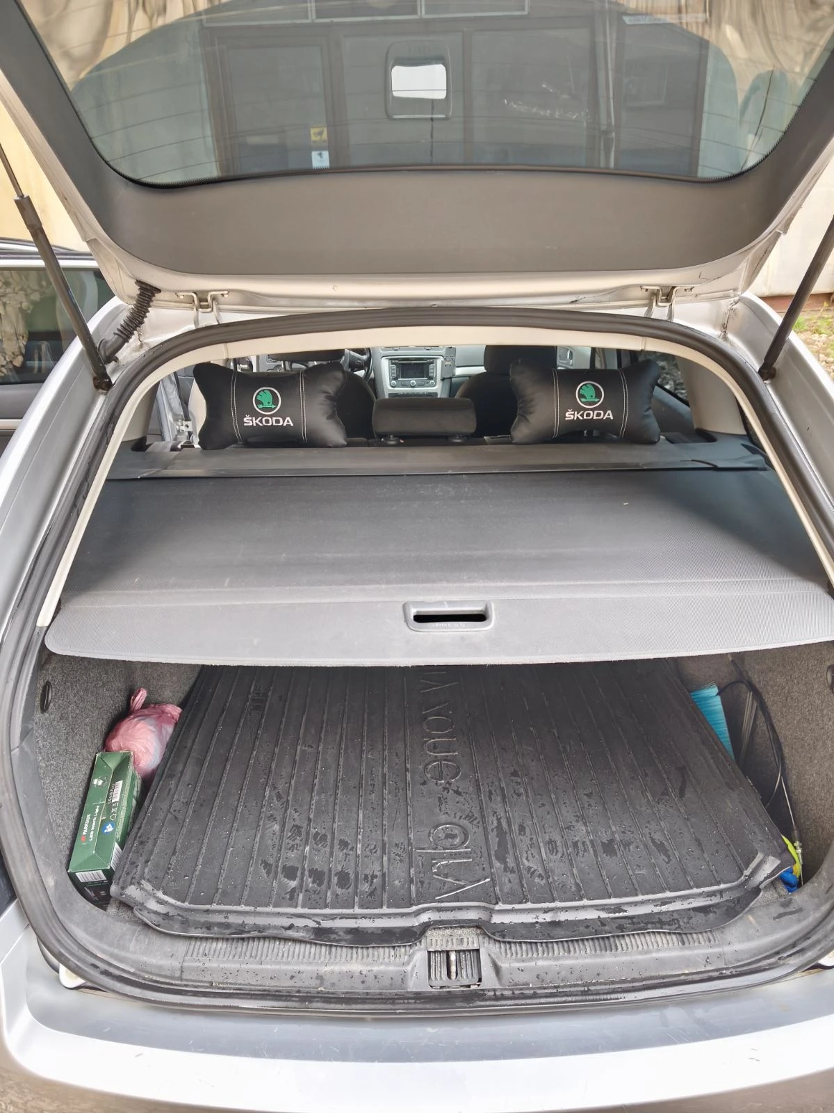 Skoda Octavia 2.0 140 к.с., снимка 13 - Автомобили и джипове - 54001033