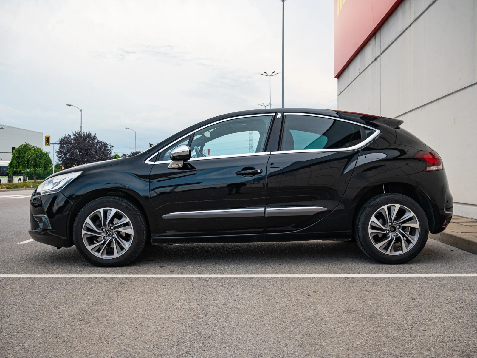 DS DS 4, снимка 4 - Автомобили и джипове - 55414046