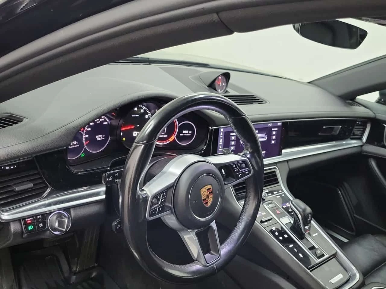 Porsche Panamera  4 AWD / MATIRX / BOSE , снимка 8 - Автомобили и джипове - 54366182