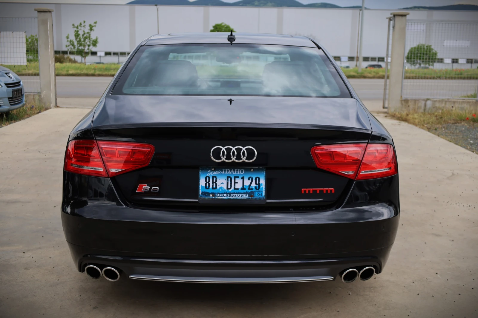 Audi A8 Long 4.0 TFSI S8 optic, снимка 3 - Автомобили и джипове - 54740482