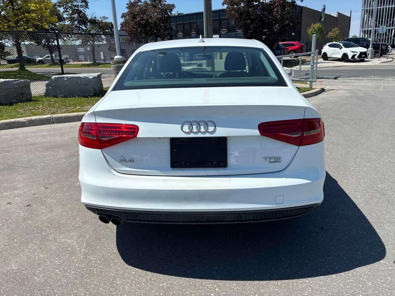 Audi A4 * Komfort plus * CARFAX * ���� �� �� | Mobile.bg � ����������� 4