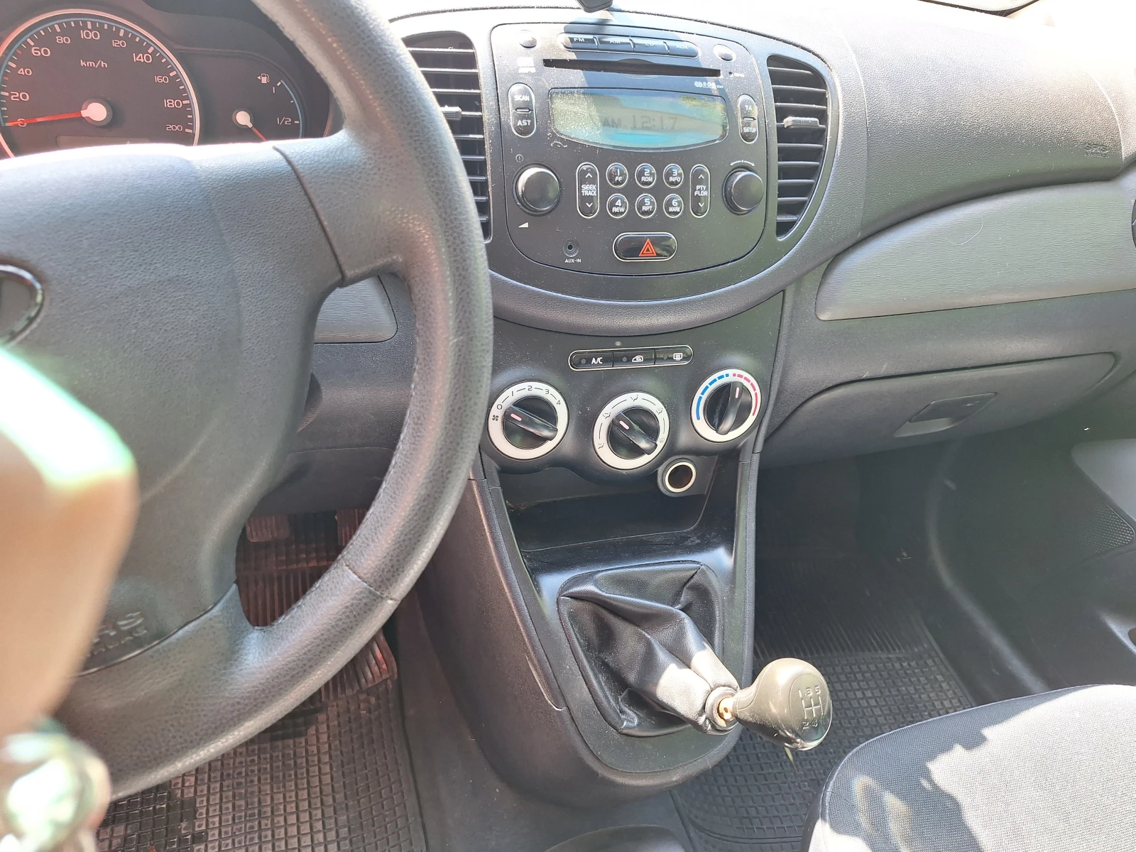 Hyundai I10, снимка 4 - Автомобили и джипове - 54995251