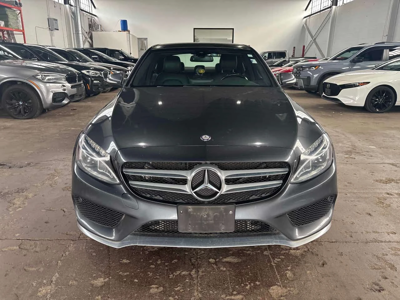 Mercedes-Benz C 300 * АВТОКРЕДИТ * ГЛАВНО ПРЕДСТАВИТЕЛСТВО, снимка 2 - Автомобили и джипове - 55447035