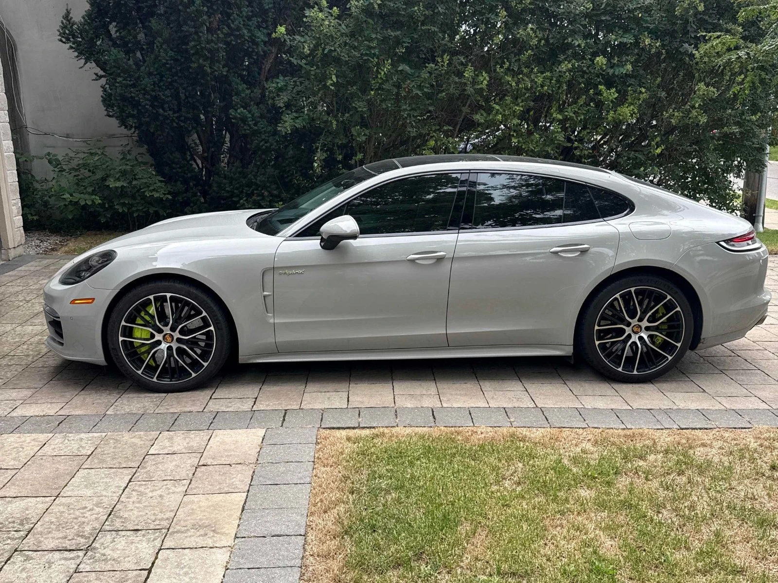 Porsche Panamera TURBO S E-HYBRID ЦЕНА ДО БЪЛГАРИЯ АВТОКРЕДИТ, снимка 3 - Автомобили и джипове - 55652789