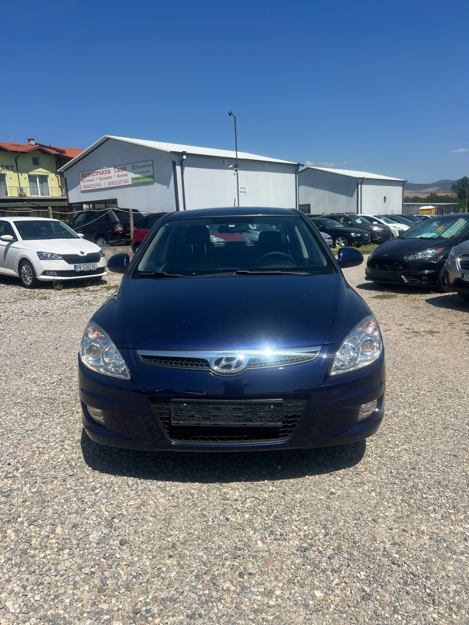 Hyundai I30 1.6 CRDI, снимка 8 - Автомобили и джипове - 55690489