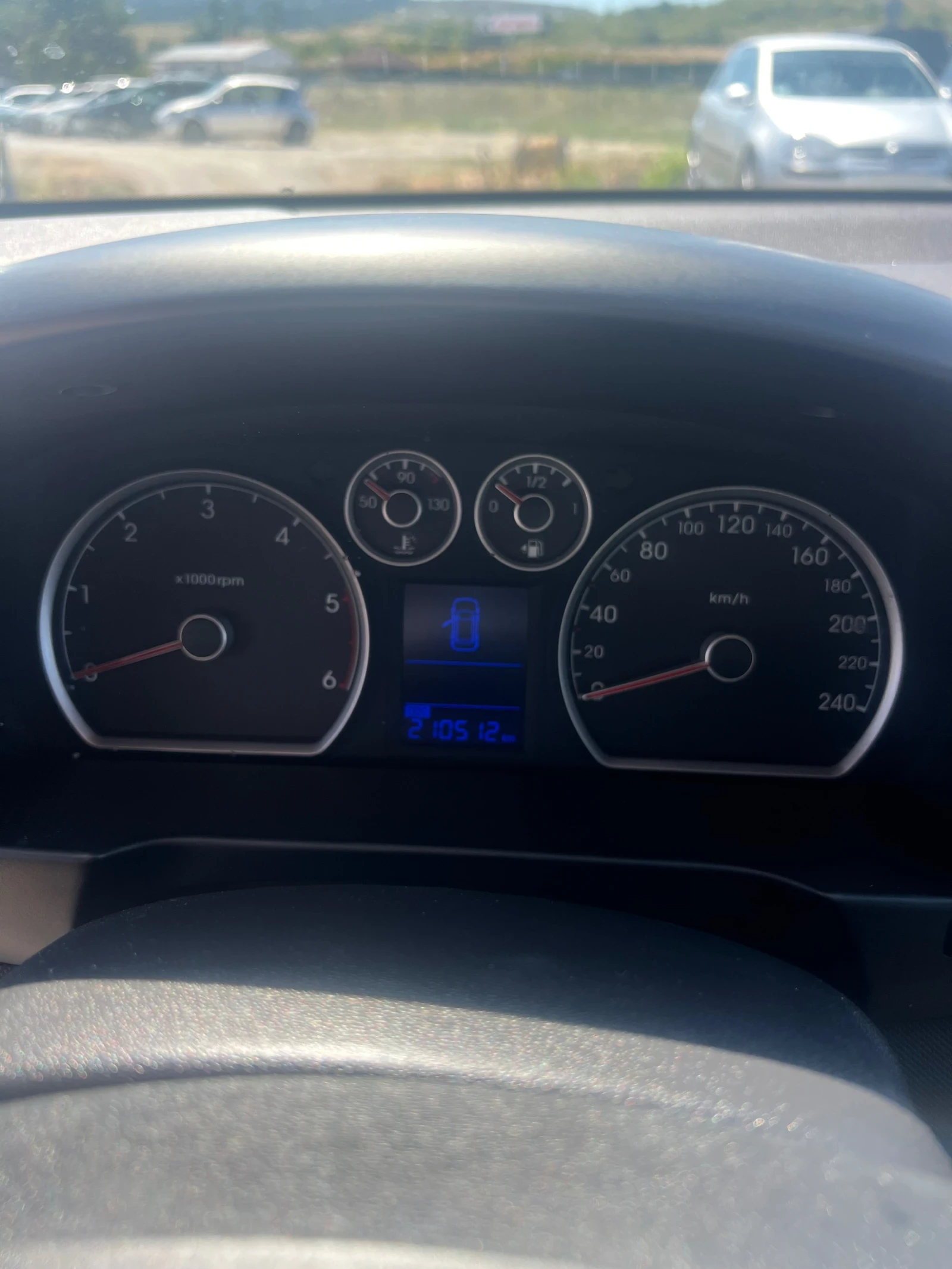 Hyundai I30 1.6 CRDI, снимка 12 - Автомобили и джипове - 55690489