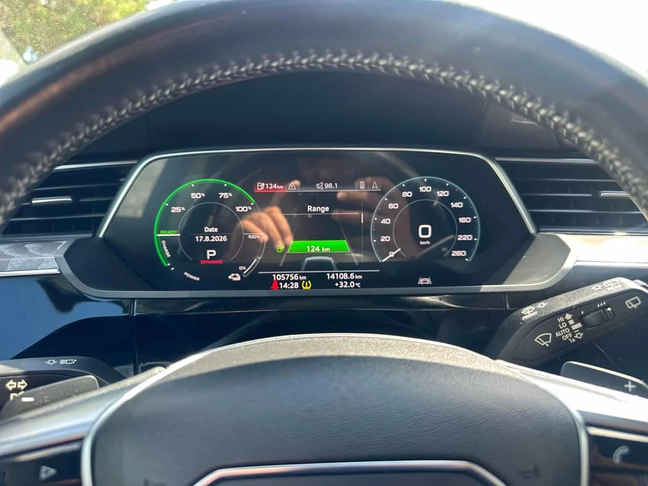 Audi E-Tron * Progressiv * CARFAX * ОПЦИЯ ЗА ФИНАНСИРАНЕ * , снимка 8 - Автомобили и джипове - 55723068