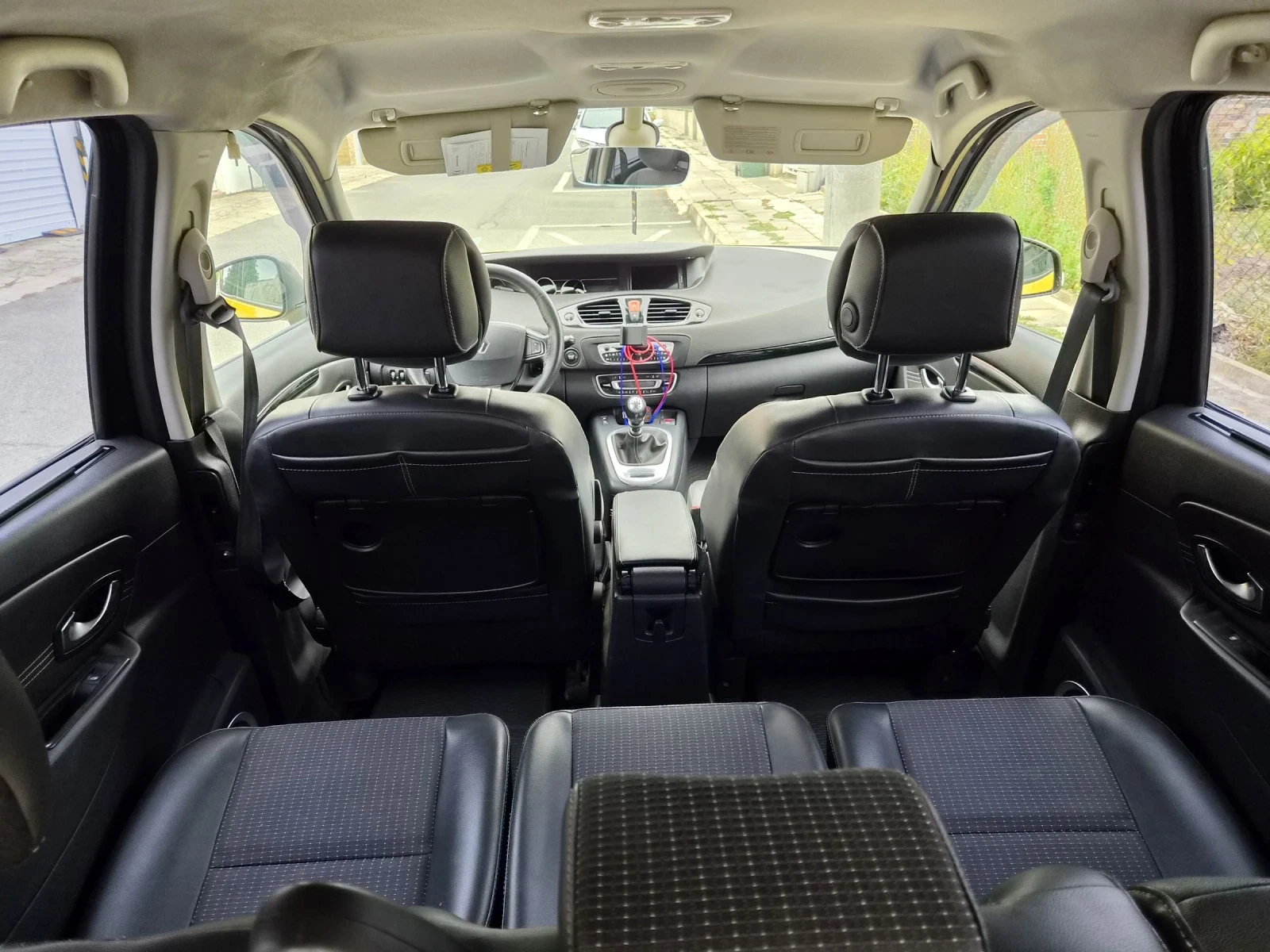 Renault Scenic, снимка 7 - Автомобили и джипове - 56180895