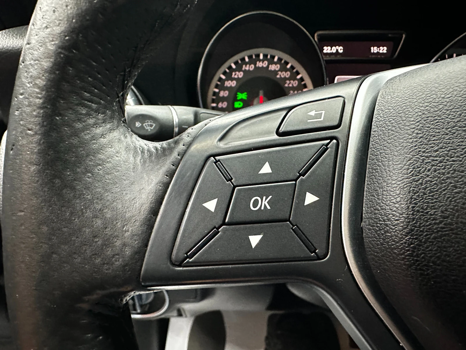 Mercedes-Benz CLA 220 2.2d 170 к.с. , снимка 15 - Автомобили и джипове - 56279272