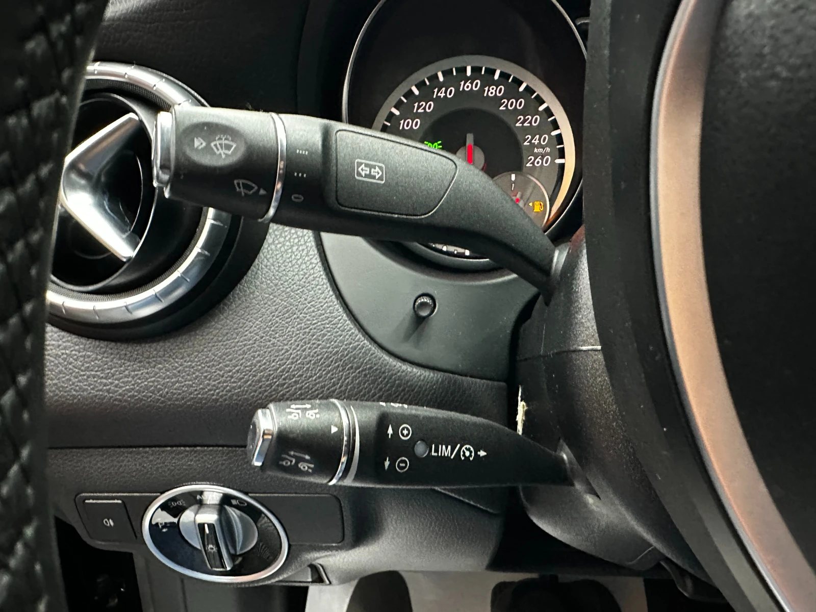 Mercedes-Benz CLA 220 2.2d 170 к.с. , снимка 16 - Автомобили и джипове - 56279272