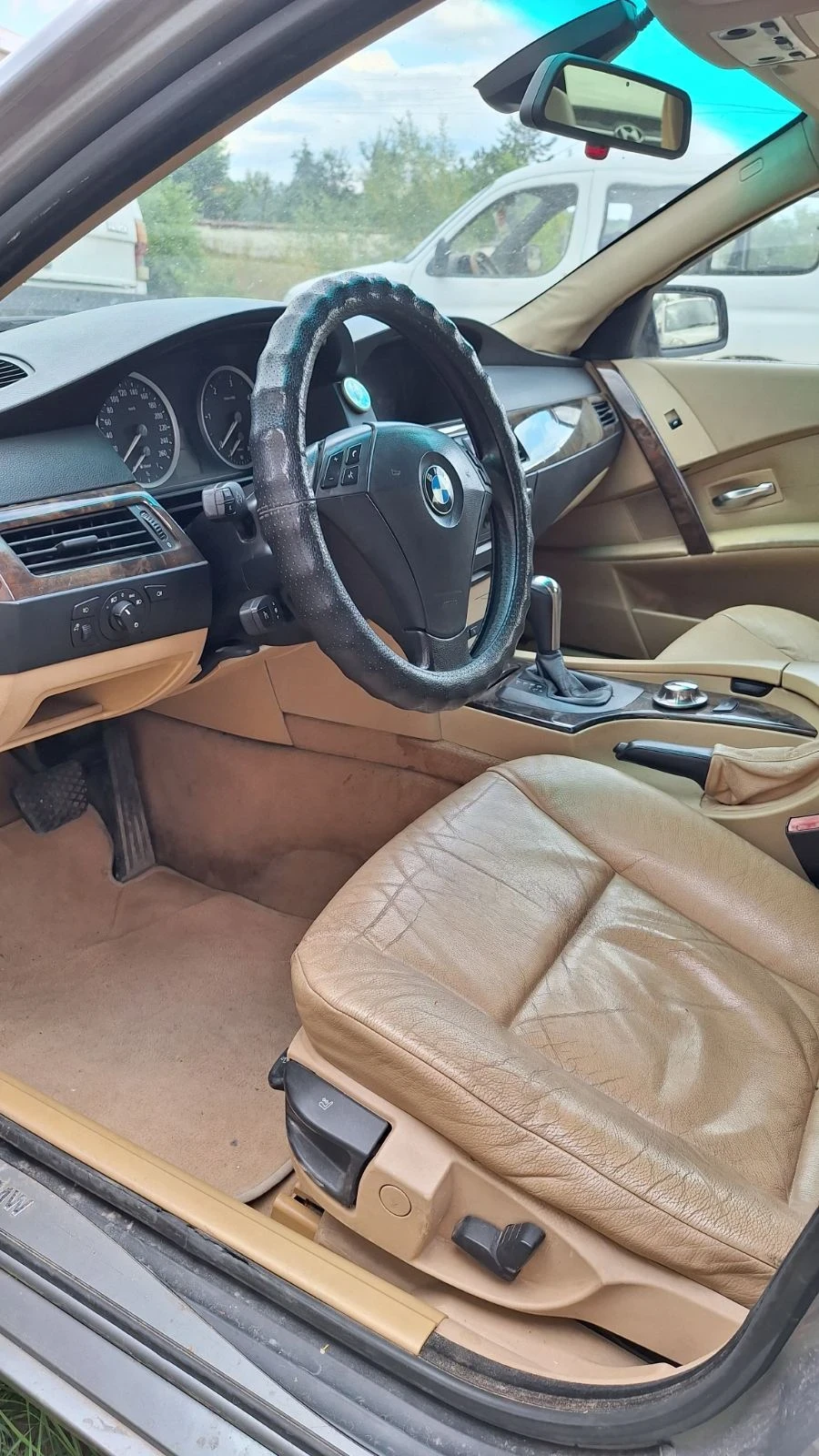 BMW 530, снимка 15 - Автомобили и джипове - 56341173