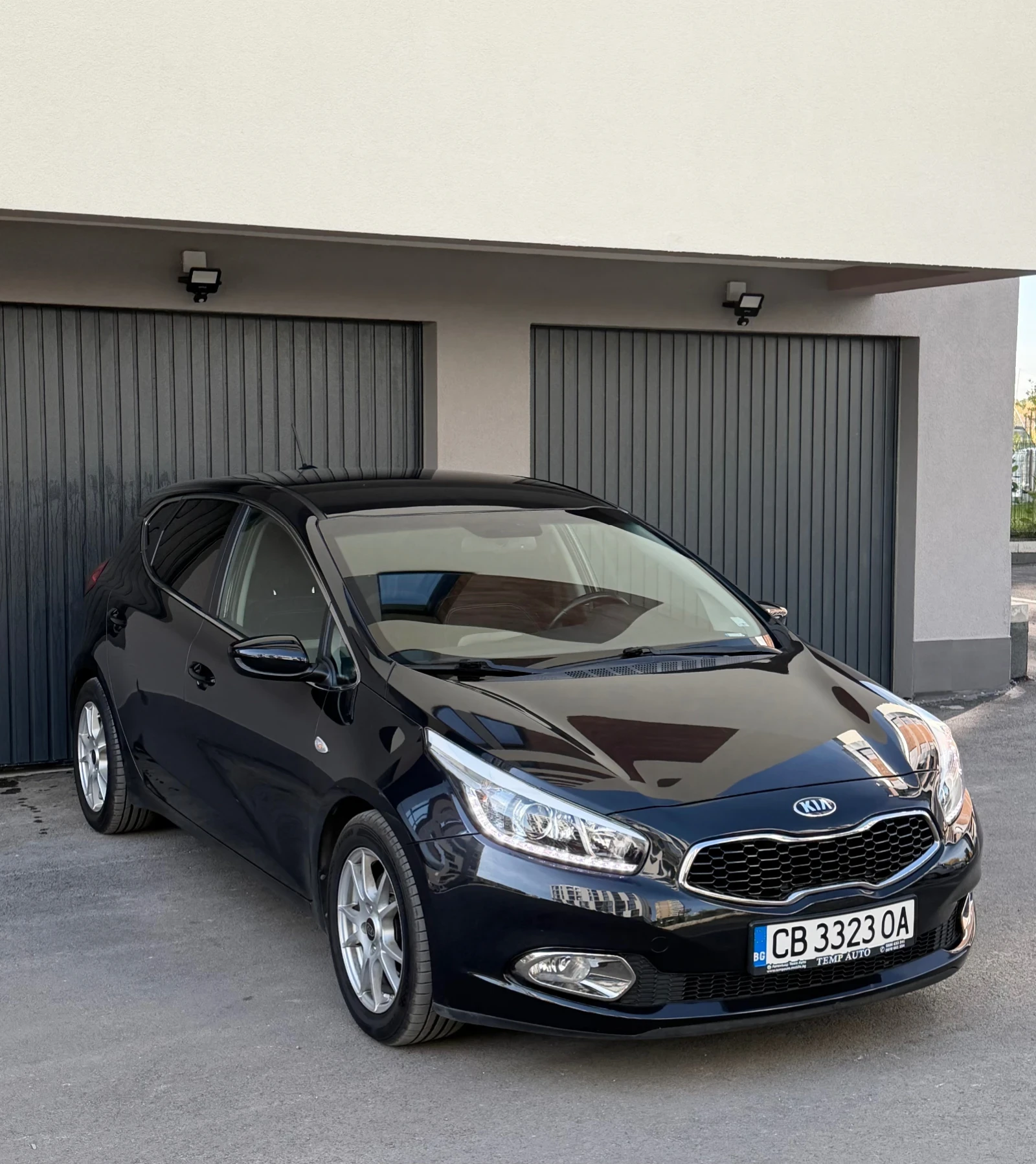 Kia Ceed Перфекта, снимка 3 - Автомобили и джипове - 56410629