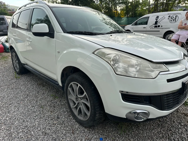 Citroen C-Crosser, снимка 12 - Автомобили и джипове - 48178039