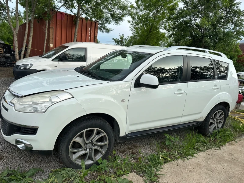 Citroen C-Crosser, снимка 15 - Автомобили и джипове - 48178039
