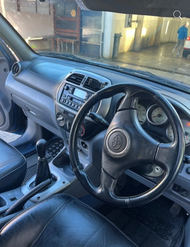 Toyota Rav4, снимка 3 - Автомобили и джипове - 49482153