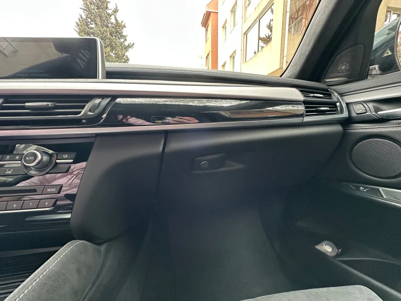 BMW X6 M50D, снимка 17 - Автомобили и джипове - 51065009