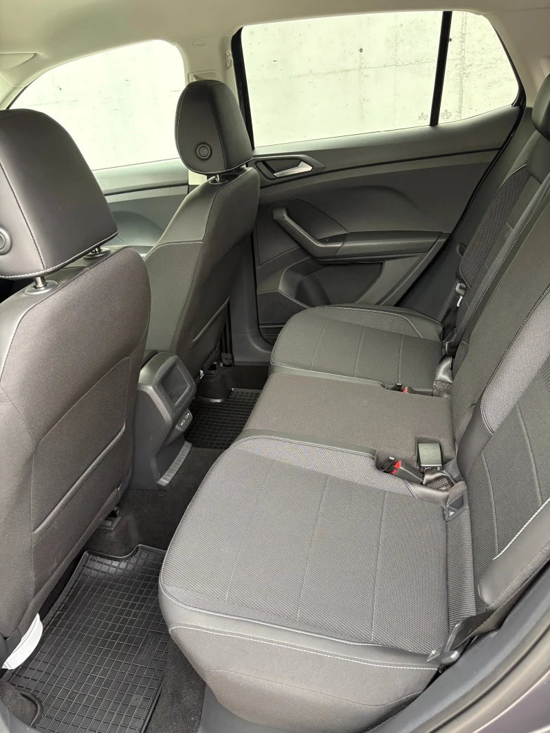 VW T-Cross Style 1.00 TSI OPF DSG, снимка 10 - Автомобили и джипове - 52447860