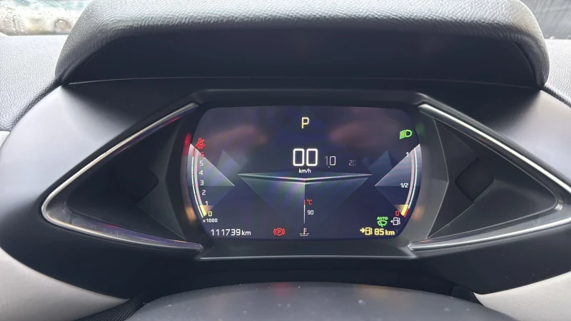 Citroen DS 3 Crossback 1.2i EAT8, снимка 10 - Автомобили и джипове - 53160874