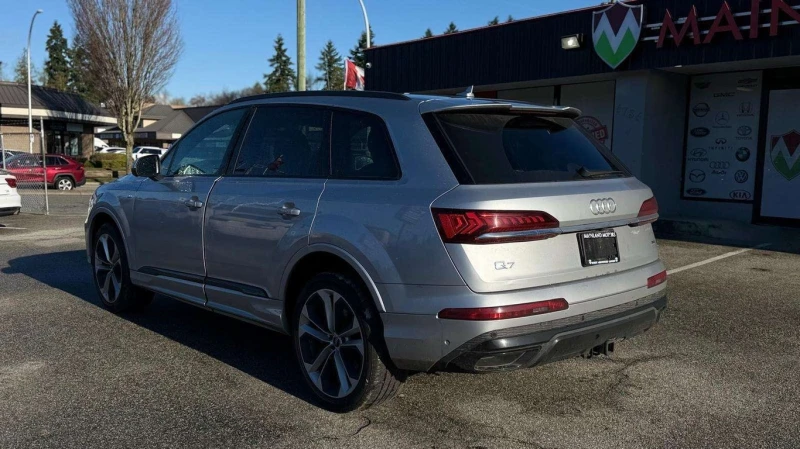 Audi Q7 * quattro Progressiv * CARFAX * БЕЗ ПЪРВОНАЧАЛНА , снимка 6 - Автомобили и джипове - 53167829