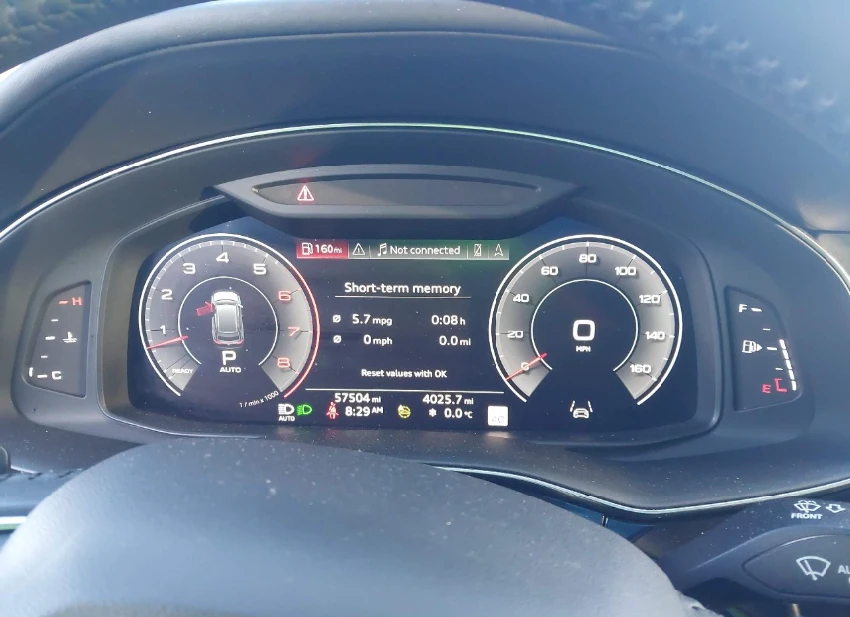 Audi Q8 PRESTIGE* S-LINE* Matrix* 360* Дистроник* Обдух*  - изображение 8
