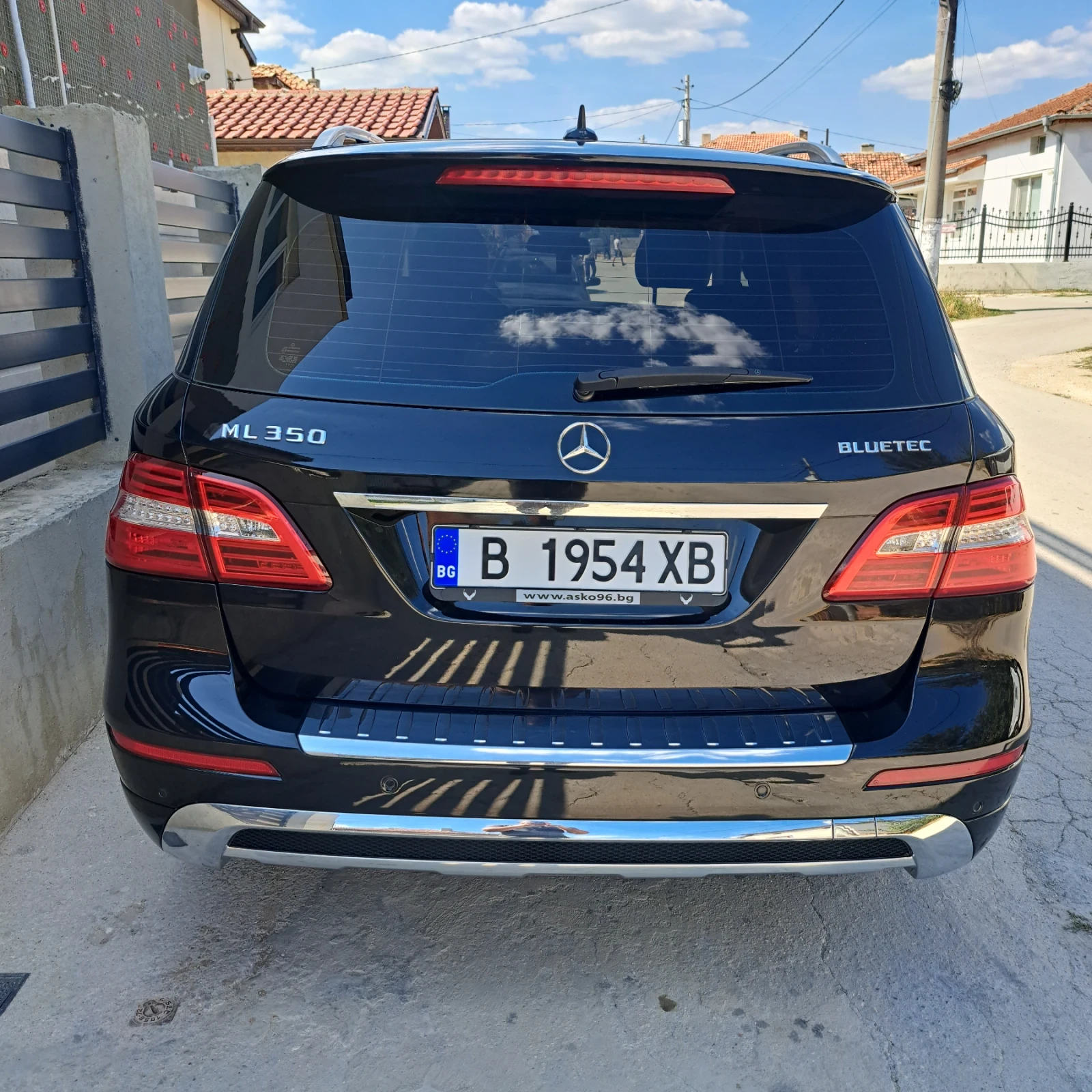 Mercedes-Benz ML 350  - изображение 2