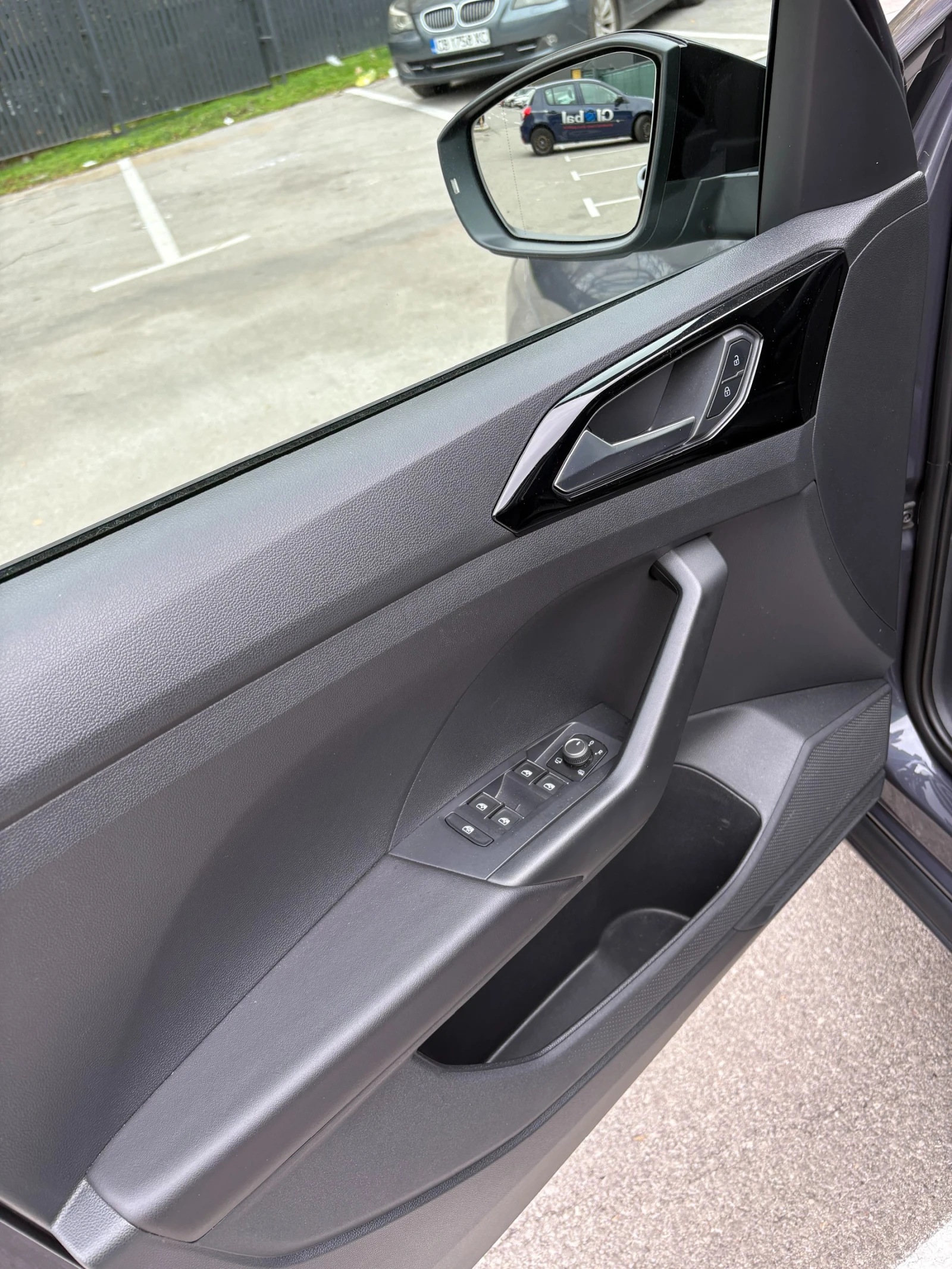 VW T-Cross Style 1.00 TSI OPF DSG - изображение 9